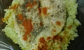 Pečená kuřecí prsa s mandlovou rýží