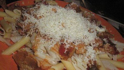 Pizza omáčka s těstovinami