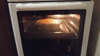 Pumpkin Pie (variace amerického dýňového koláče na Den díkůvzdání), Už se peče