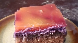Řez s ovocem a tvarohem