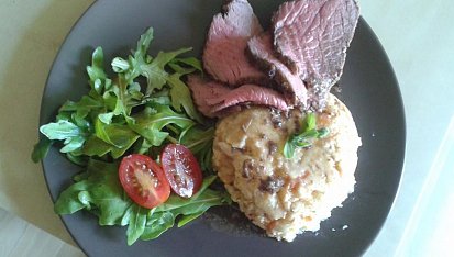 Rostbeef s bramborovo-celerovo-mrkvovým pyré