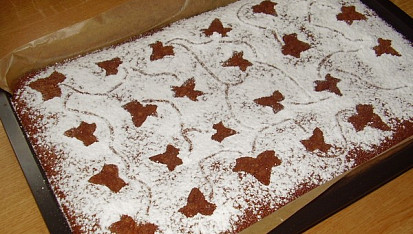 Hrnkový perník se švestkovou marmeládou