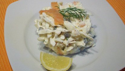 Štíhlé nudle ( šmakoun) s uzeným lososem
