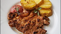 Vepřová plec na grilu