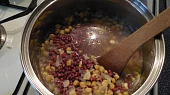 Fazole s kukuřicí sin chilli sin carne :-)