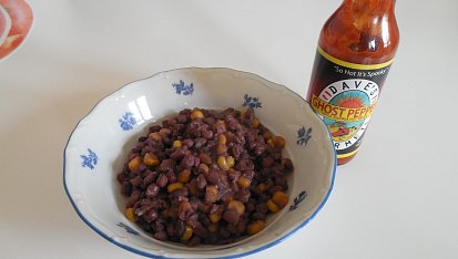 Fazole s kukuřicí sin chilli sin carne :-), verze pro milovníky chilli