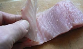 Kapr na houbách s vlašskými ořechy – rodinný recept sokolnického rybáře