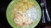 Kotlety na šlehačce s cibulí a plátkovým sýrem
