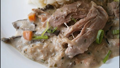 Krůtí krky na smetaně, Detail