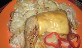 Kuře na česneku se smetanou zapečené sýrem