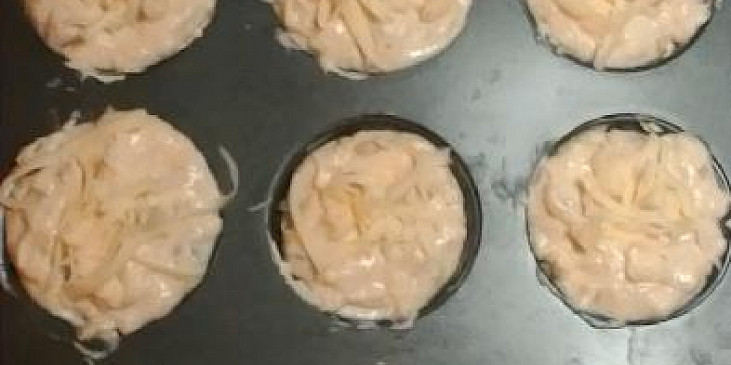 Muffiny se sýrem a anglickou slaninou