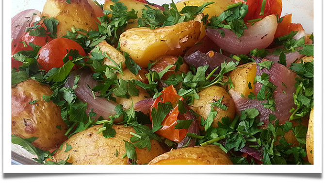 Pečené zeleninové brambory