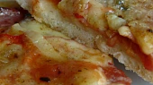 Pizza s loštickou příchutí