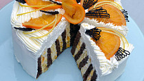 Rolovaný pomerančový dort