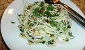 Spaghetti aglio olio e peperoncino