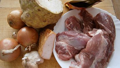 Vepřová plec v cibuli, s celerem a mrkví, Část použitých surovin