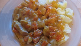 Vepřové maso na máslové dýni a mrkvi (vhodné i pro bezlepkovou dietu)