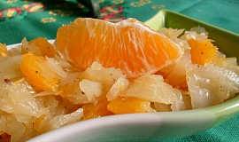 Zelný salát s pomerančem