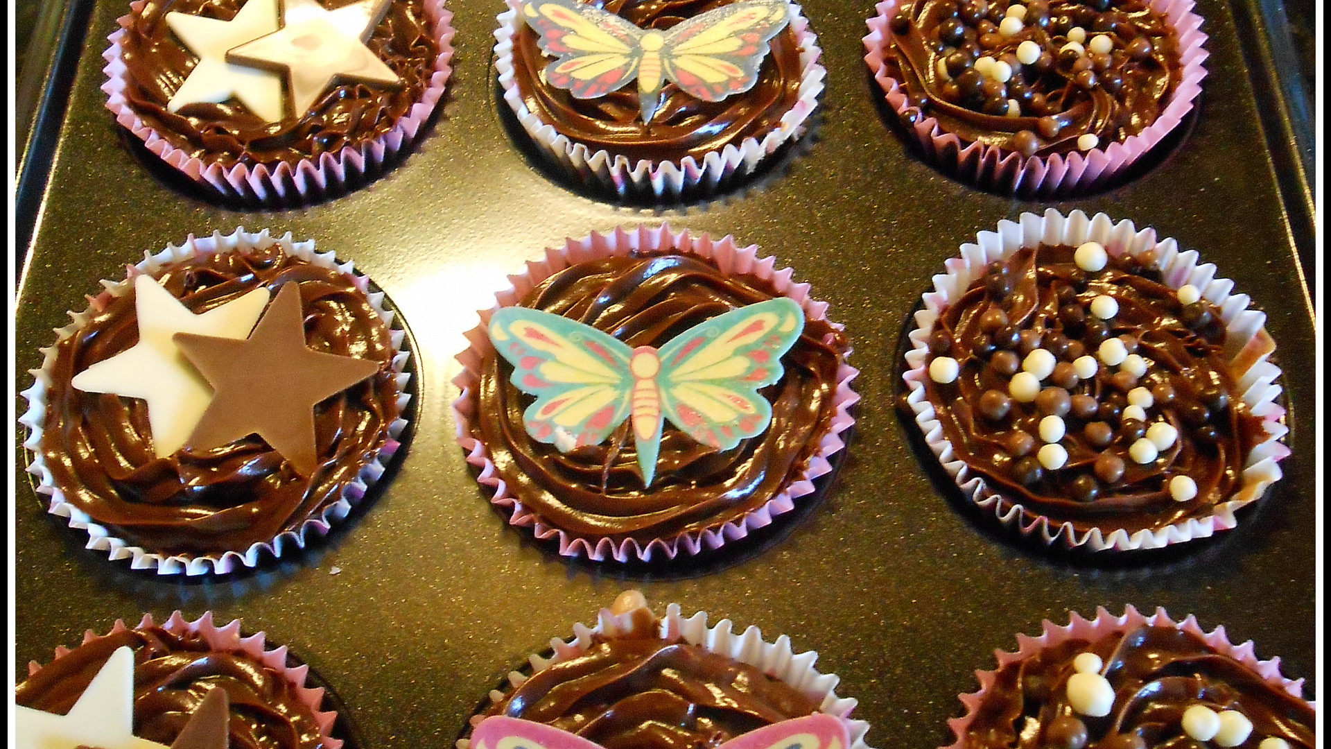 Anglické dortíky cupcakes, čokoládové
