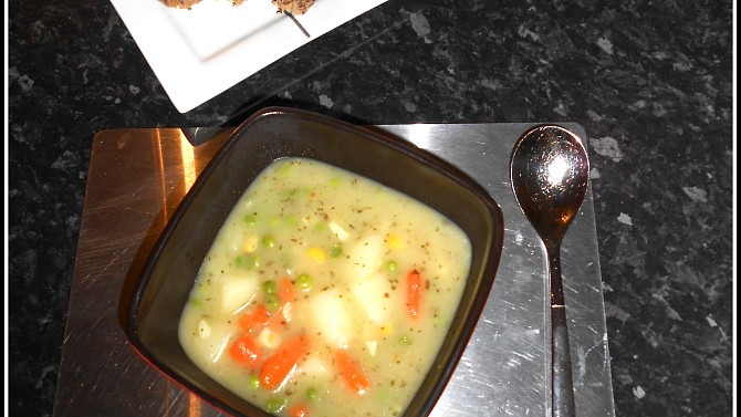 Bramborová polévka bez tuku a hub (velmi hustá), Hotová polévka