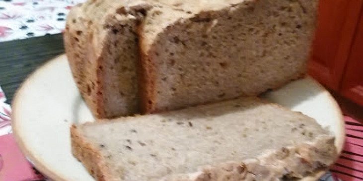 Celozrnný chleba