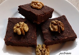 Cuketové brownies s kaštanovou moukou bez lepku, mléka a vajec