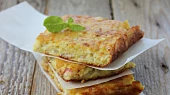 Slaný cuketový koláč s bazalkou (cukeťák, nákyp)