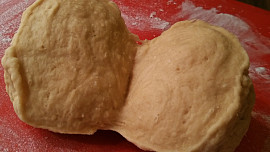 Domácí papardelle (nebo tagliatelle)