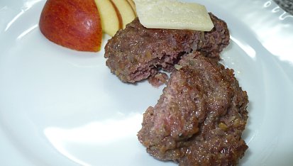 Karbanátky s jablkem a šalvějí