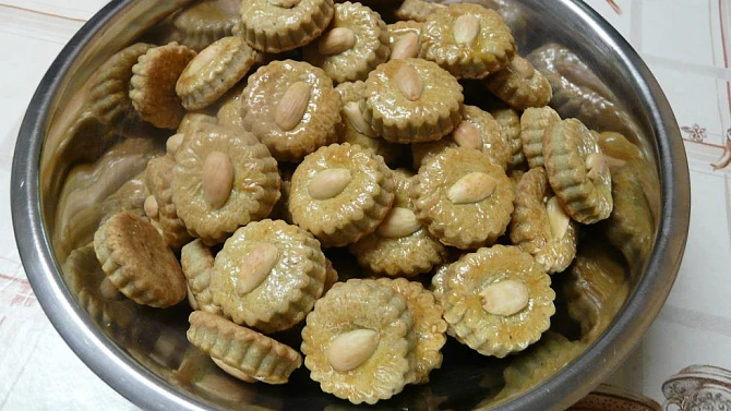 Nivová kolečka.
