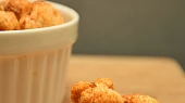 Popcorn z květáku s uzenou paprikou