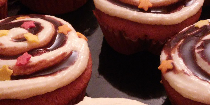 Recept na rychlé muffiny s kousky čokolády (pro dcerku do školky...)