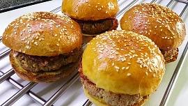 ŠmakounBurger
