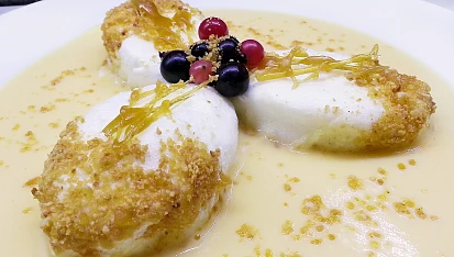 Sněžná vejce (Snow eggs, Oeufs à la Neige)