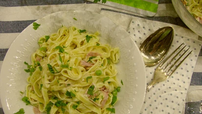 Tagliatelle v jemnej omáčke s hráškom