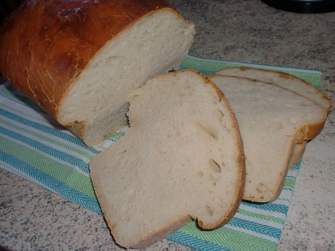 Toustový chleba ze zakysané smetany