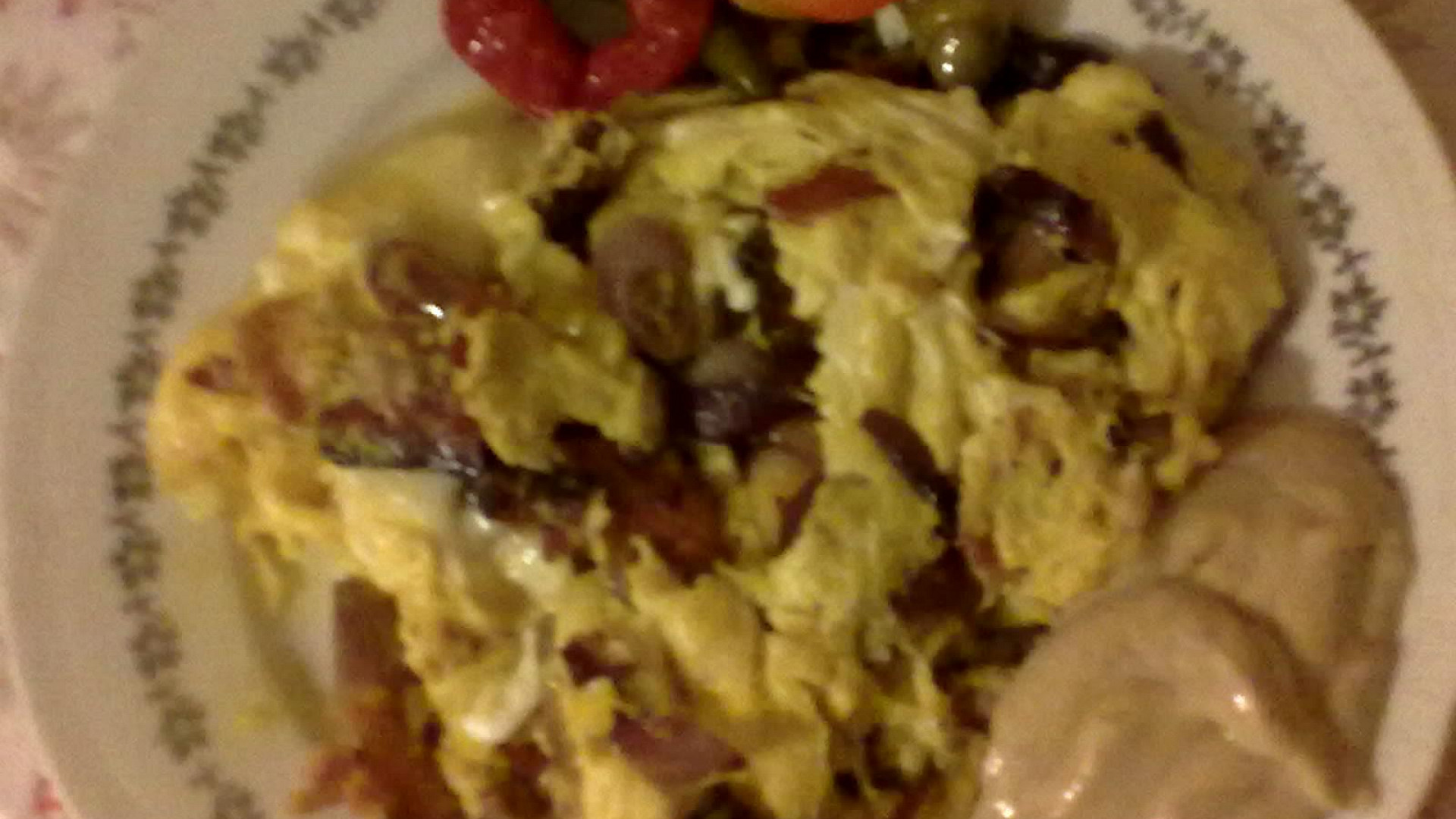 Vaječná omeleta s topinkou dle hajného ze Šlajfu“