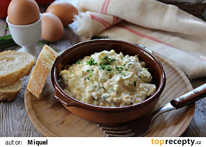 Vajíčkový salát (jednoduchý)
