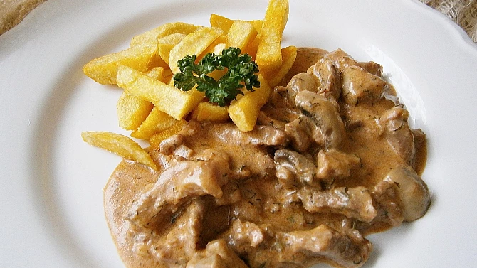 Vepřové á la falešný “Stroganoff“