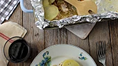 Bramborová papilota s kuřecím a vepřovým masem (Živáňská)