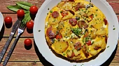 Bramborová tortilla s chorizem a žampiony (Tortilla de patatas)