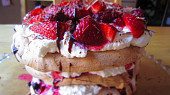 Čokoládový dort Pavlova