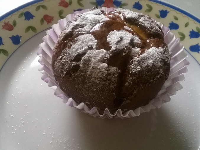 Dominčiny muffiny - velmi jednoduché, kakaové pokapané javorovým syrupem