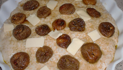 Italský sladký chléb s fíky (Pane dolce con fichi)