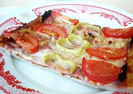 Jednoduchá pizza - domácí