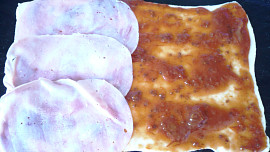 Jednoduchá pizza - domácí