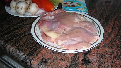 Kuřecí závitky s rebarborou a balkánskym sýrem