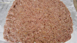 Kuřecí sekaná s náplní