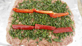 Kuřecí sekaná s náplní