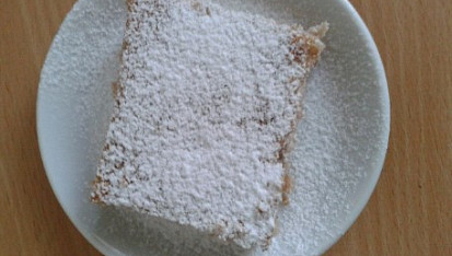 Marmeládový perník od paní Petrové, Tak toto je můj výtrvor, uprostřed je namazaaný marmeládou, ale nejde to vidět... :)